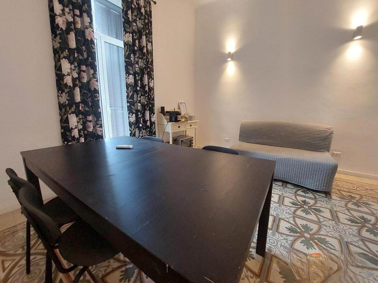 Bari Landlord 242 - Central Station Apartments Dış mekan fotoğraf